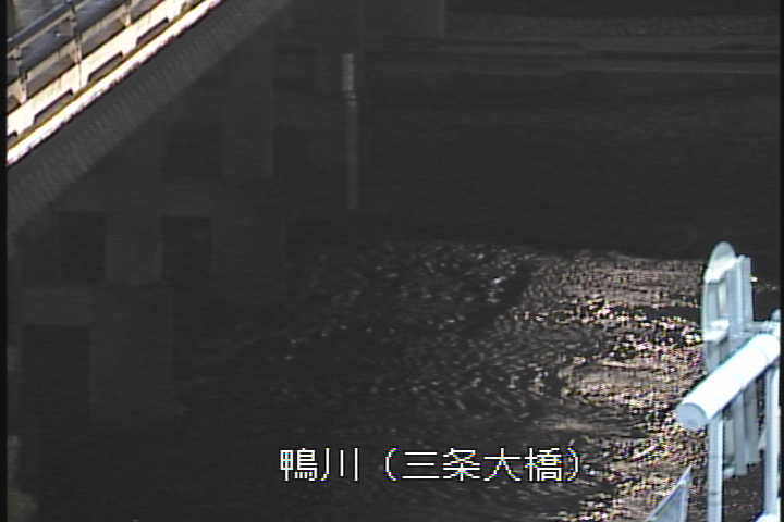 J摜