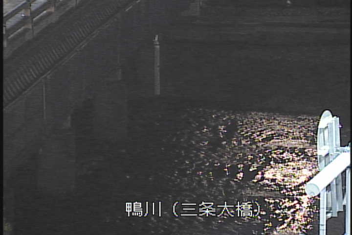 �J�����摜