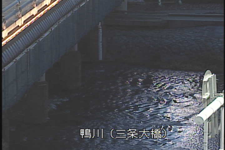 �J�����摜