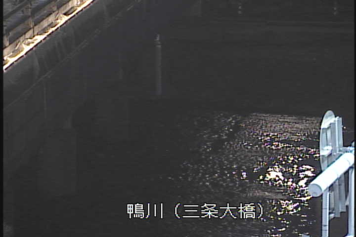 �J�����摜