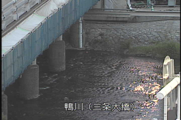 �J�����摜