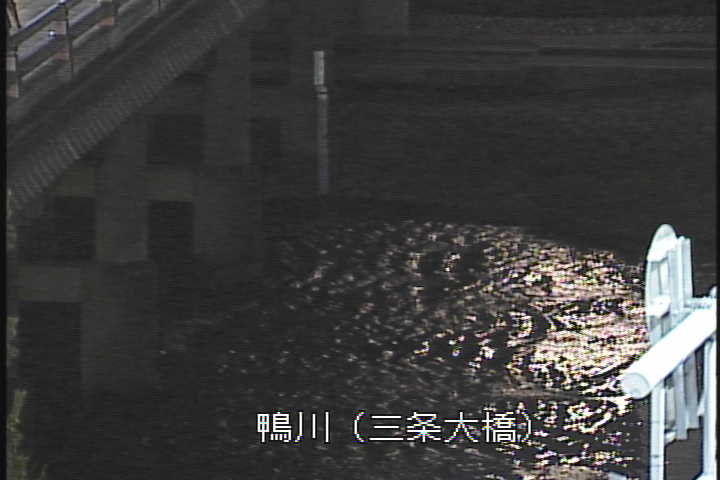 �J�����摜