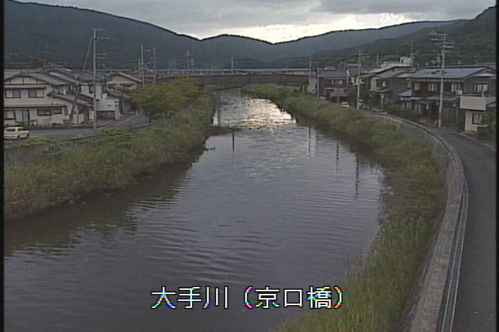 �J�����摜