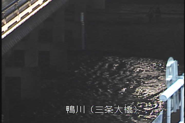 J摜