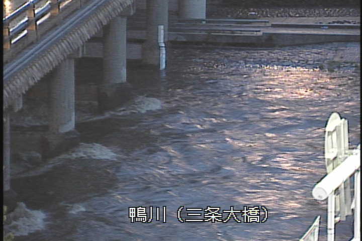J摜
