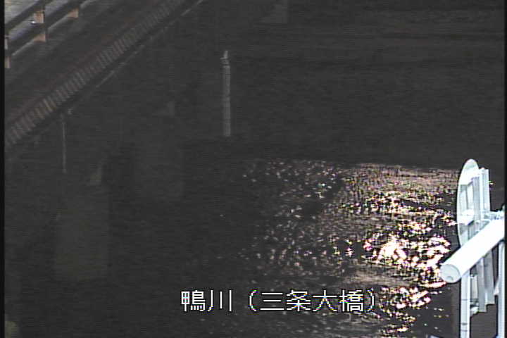 �J�����摜