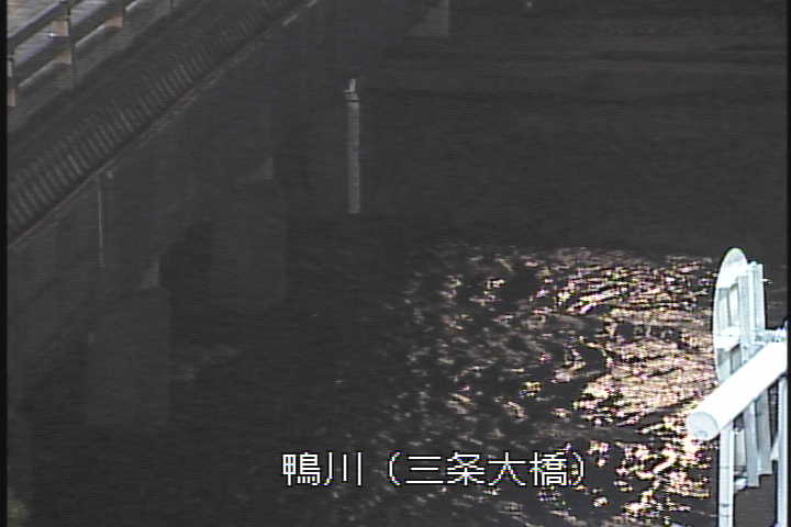 �J�����摜