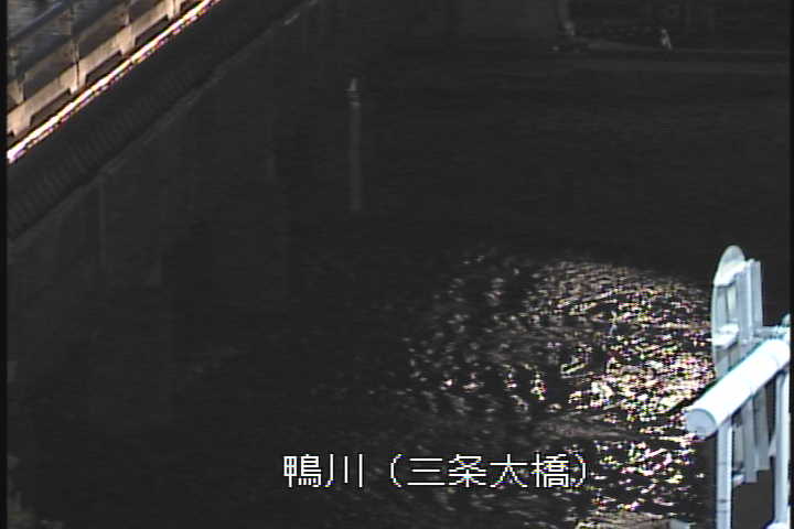 �J�����摜