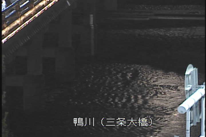 �J�����摜
