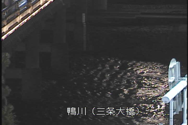 �J�����摜