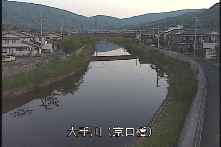 �J�����摜